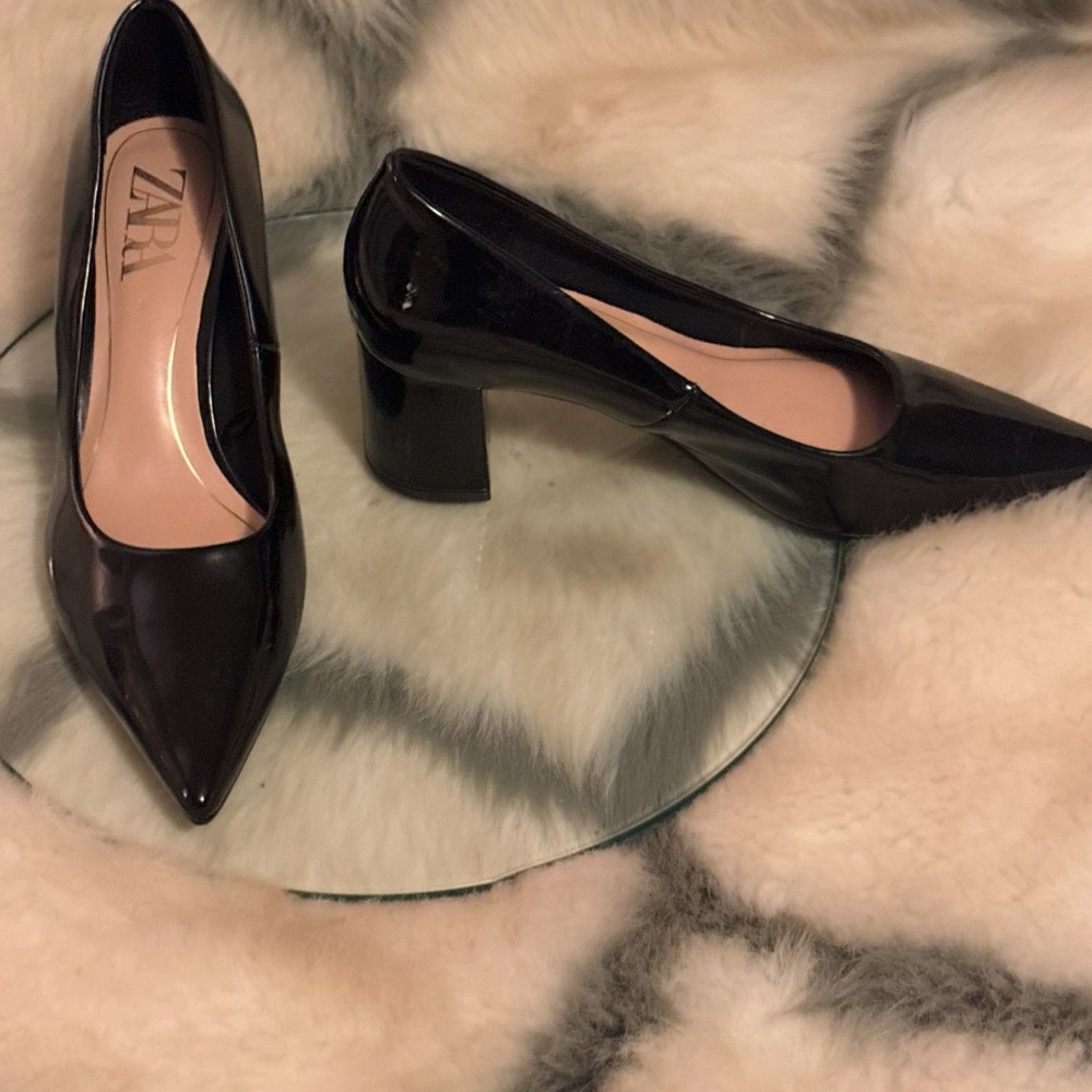 Zara Black Heels Sophisticated Style